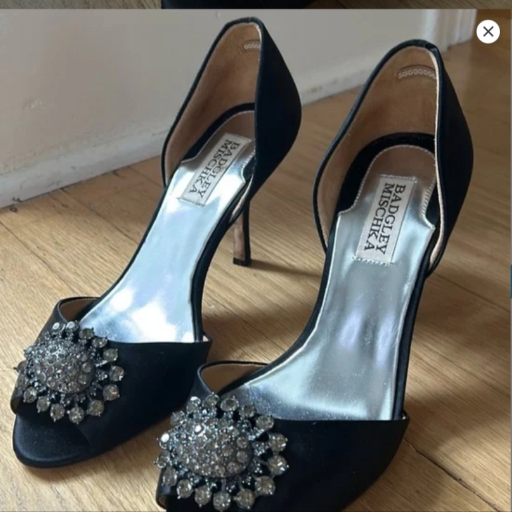 Badgley Mischka Women's Black Heels